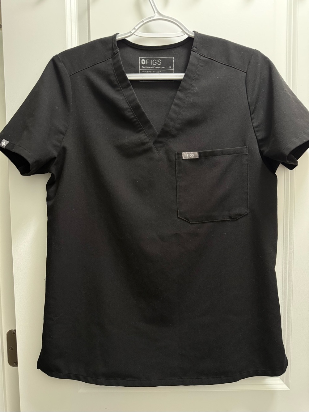 FIGS Women’s Black V-Neck Medical Scrub Top with Chest Pocket